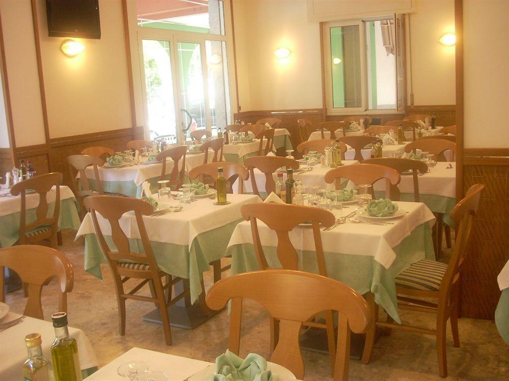Hotel Corallo Moneglia Exteriér fotografie